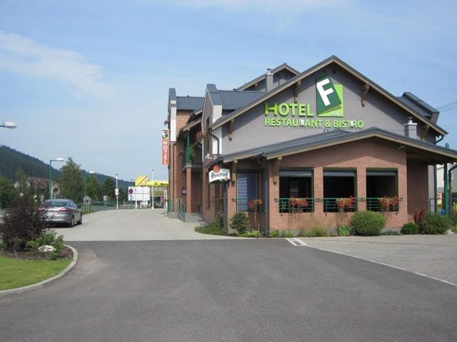F - Team Hotel ลิปโตฟสกี ราโดค ภายนอก รูปภาพ