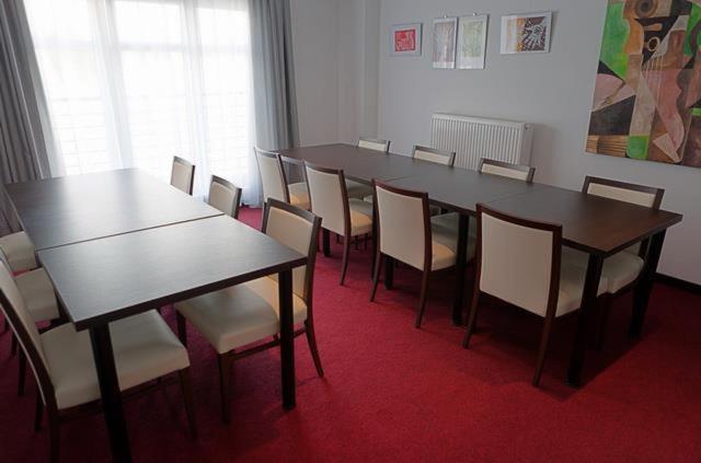 F - Team Hotel ลิปโตฟสกี ราโดค ภายนอก รูปภาพ